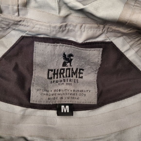 Chrome Industries Men's Hooded Chrome Storm™ Cobra Army Green Medium Jacket Coat - Picture 8 of 15